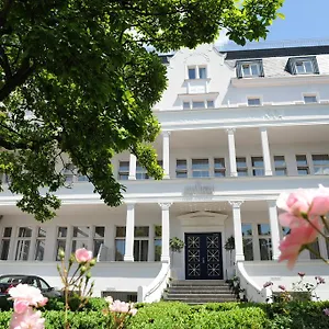 4* Hotel Viktoria